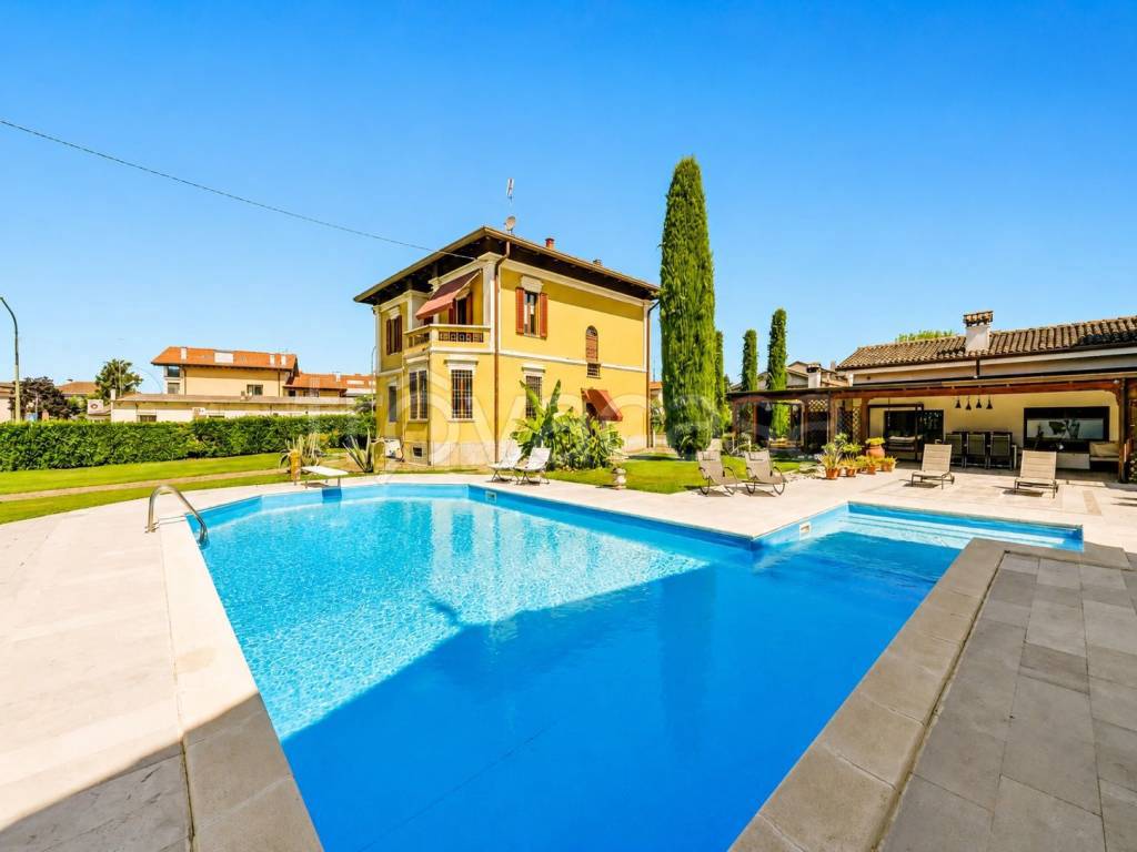 casa indipendente in vendita a Guidizzolo