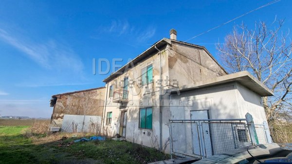 terreno agricolo in vendita a Magnacavallo