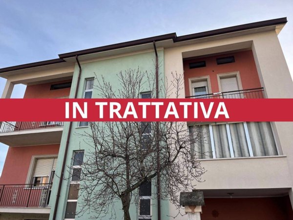 casa indipendente in vendita a Mantova in zona Chiesanuova