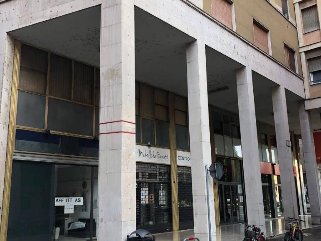 ufficio in vendita a Mantova in zona Centro Storico