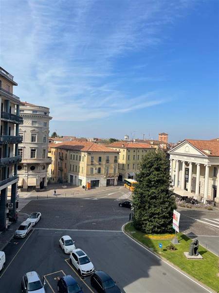 appartamento in vendita a Mantova in zona Centro Storico