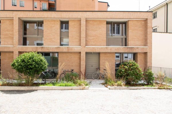 casa indipendente in vendita a Mantova in zona Centro Storico