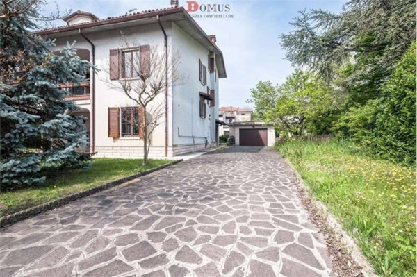 appartamento in vendita a Mantova in zona Frassino