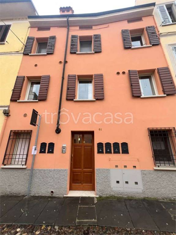 appartamento in vendita a Mantova in zona Centro Storico