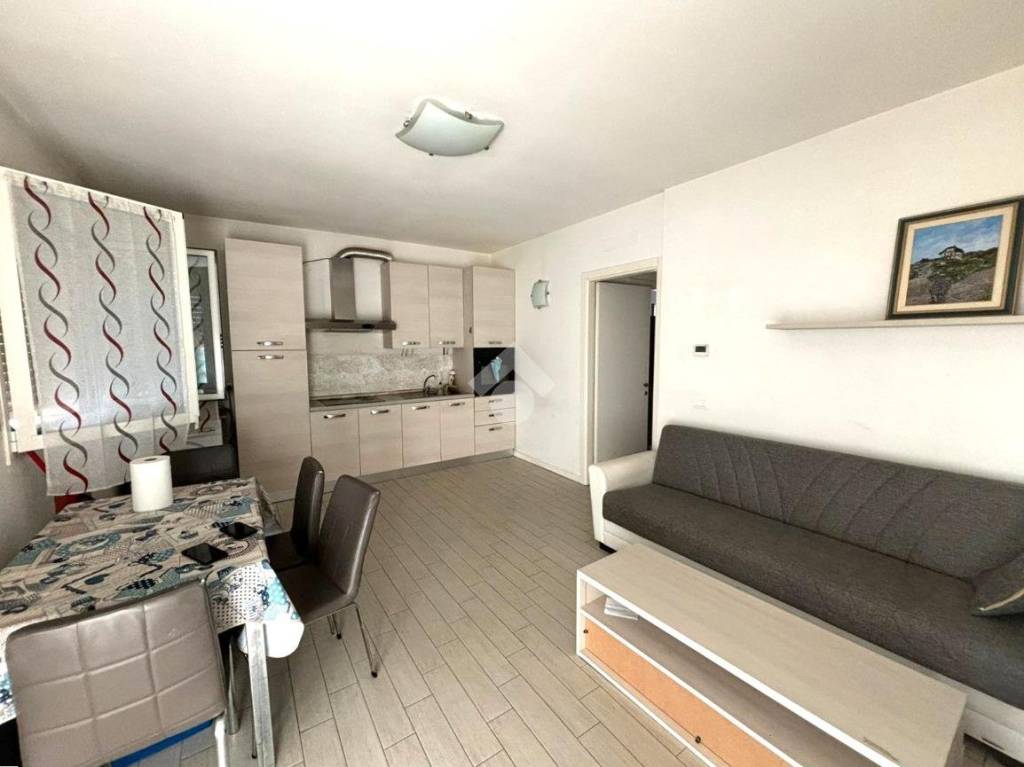 appartamento in vendita a Mantova in zona Lunetta-Frassino
