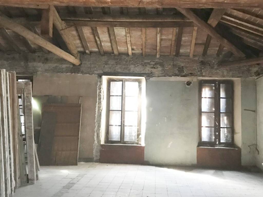 casa indipendente in vendita a Mantova in zona Centro Storico