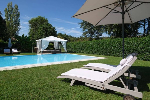 casa indipendente in vendita a Mantova in zona Borgo Castelletto