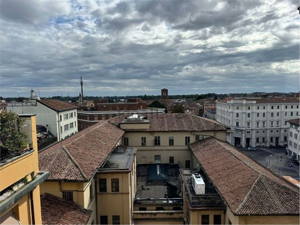 appartamento in vendita a Mantova in zona Centro Storico
