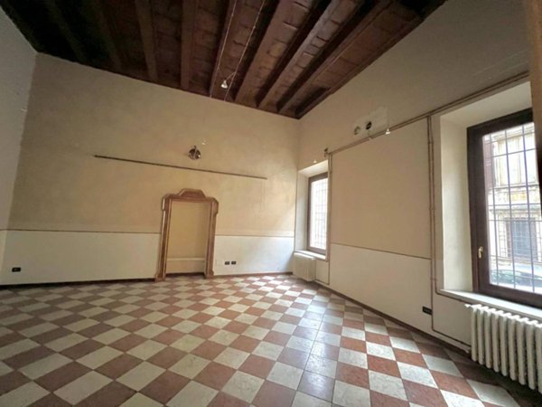 appartamento in vendita a Mantova in zona Centro Storico