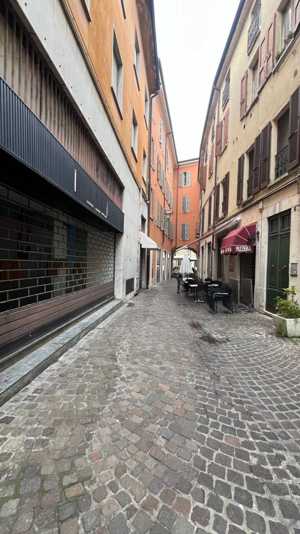ufficio in vendita a Mantova in zona Centro Storico