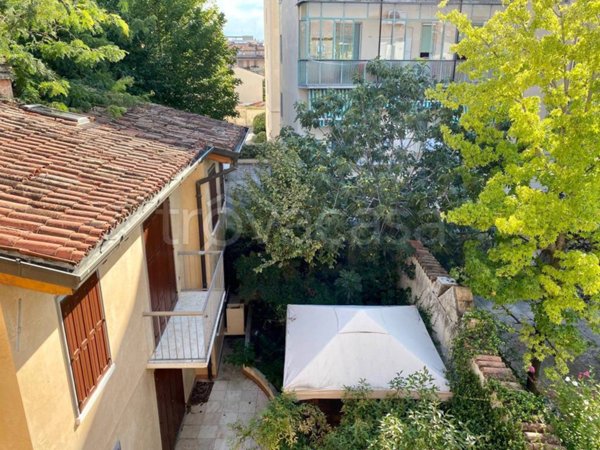 appartamento in vendita a Mantova in zona Centro Storico