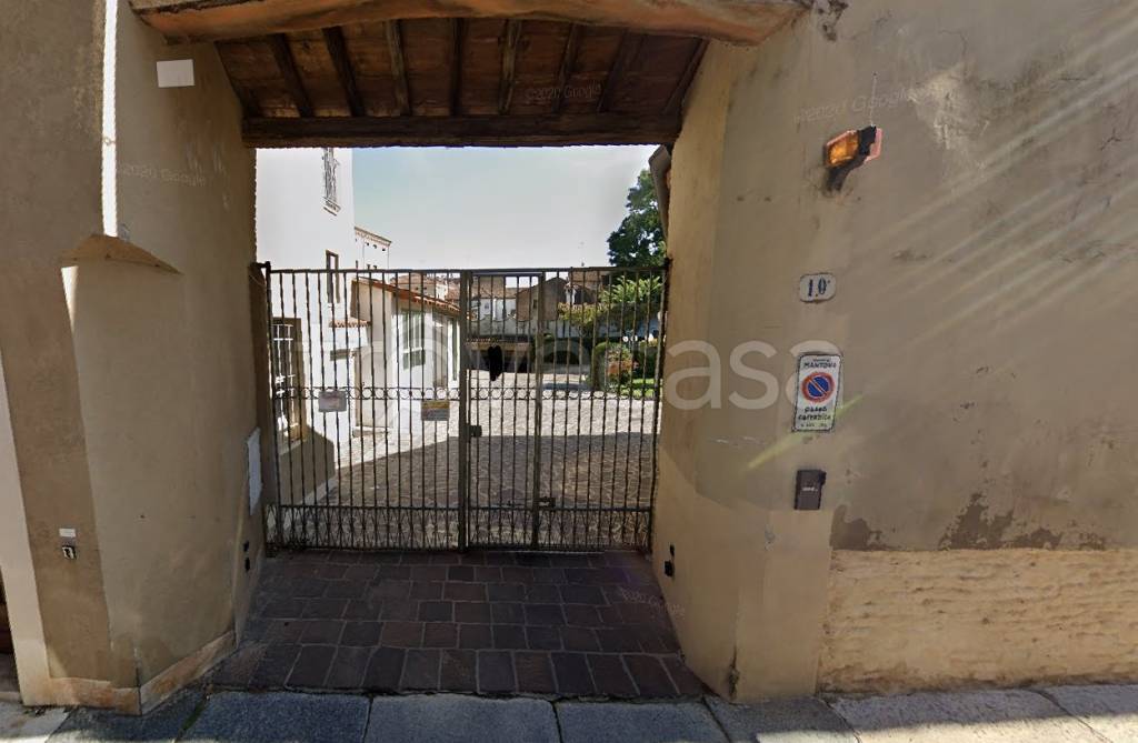 casa indipendente in vendita a Mantova