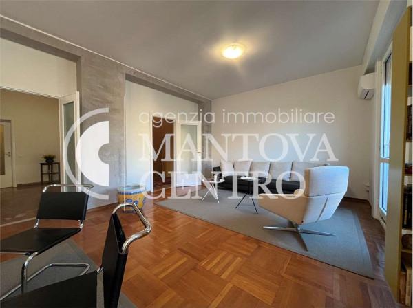 appartamento in vendita a Mantova in zona Centro Storico