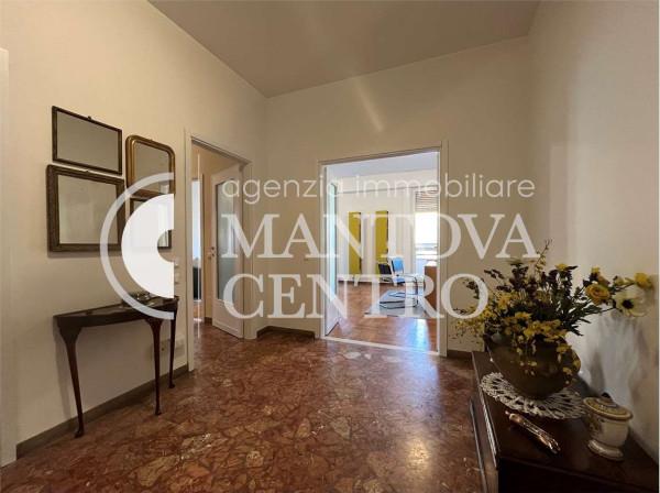 appartamento in vendita a Mantova in zona Centro Storico