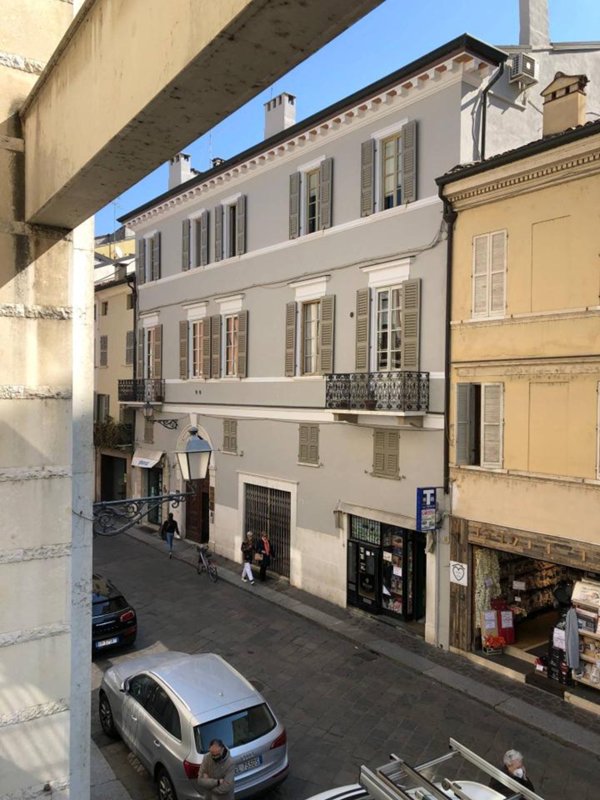 appartamento in vendita a Mantova in zona Centro Storico