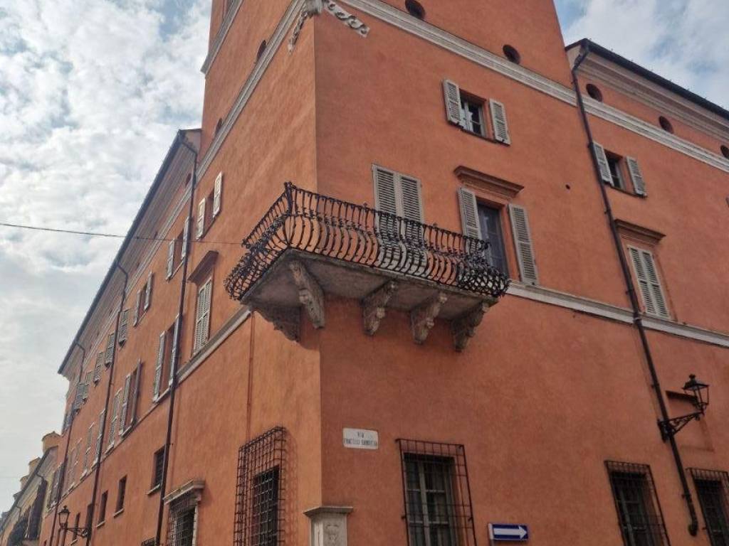 appartamento in vendita a Mantova in zona Centro Storico