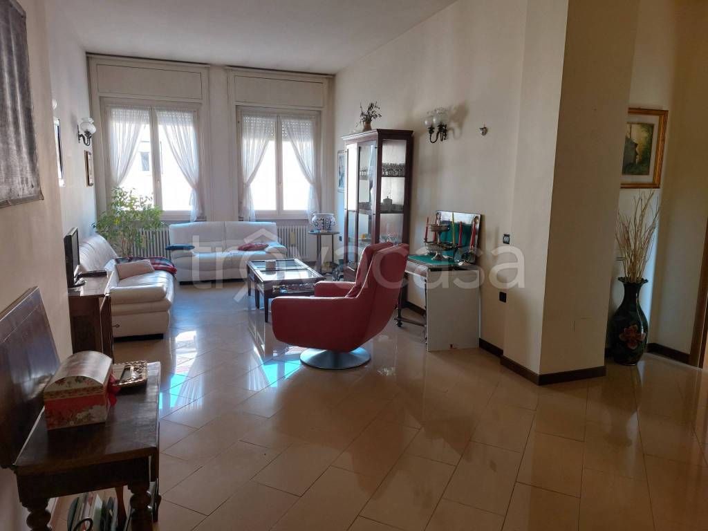 appartamento in vendita a Mantova in zona Centro Storico