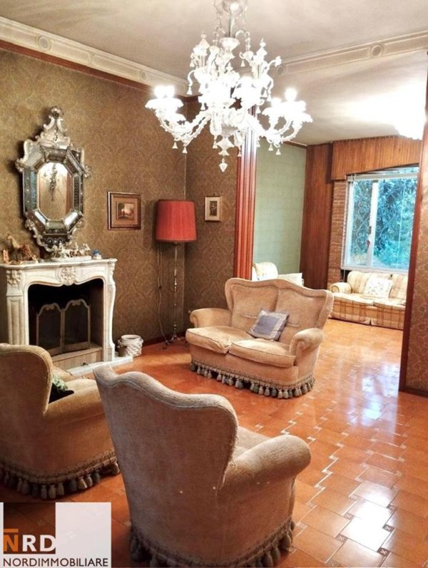 casa indipendente in vendita a Mantova in zona Corso Vittorio Emanuele II