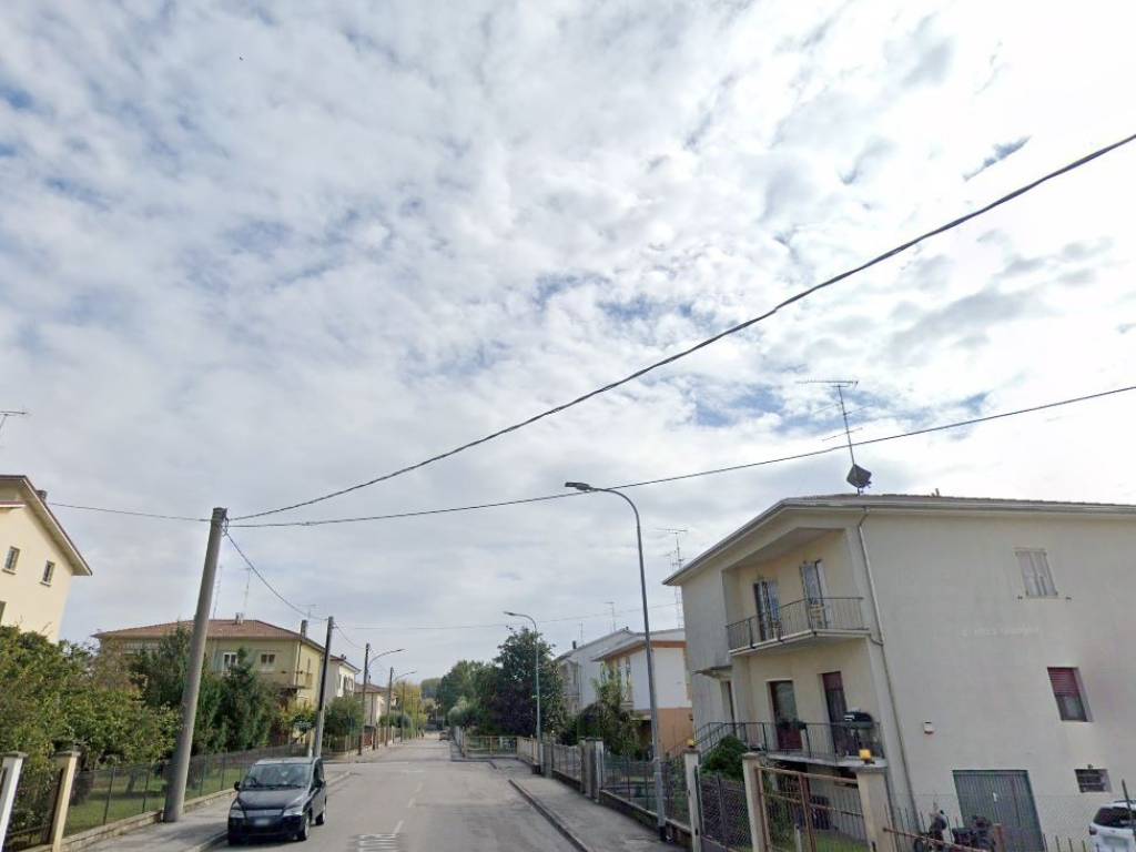 appartamento in vendita a Mantova in zona Tè Brunetti