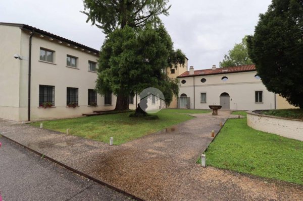 appartamento in vendita a Mantova in zona Lunetta-Frassino