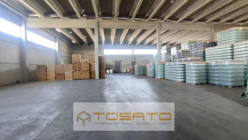 terreno edificabile in vendita a Mantova