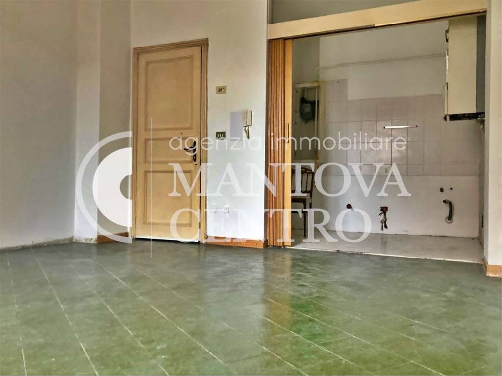 appartamento in vendita a Mantova in zona Centro Storico