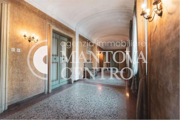 appartamento in vendita a Mantova in zona Centro Storico