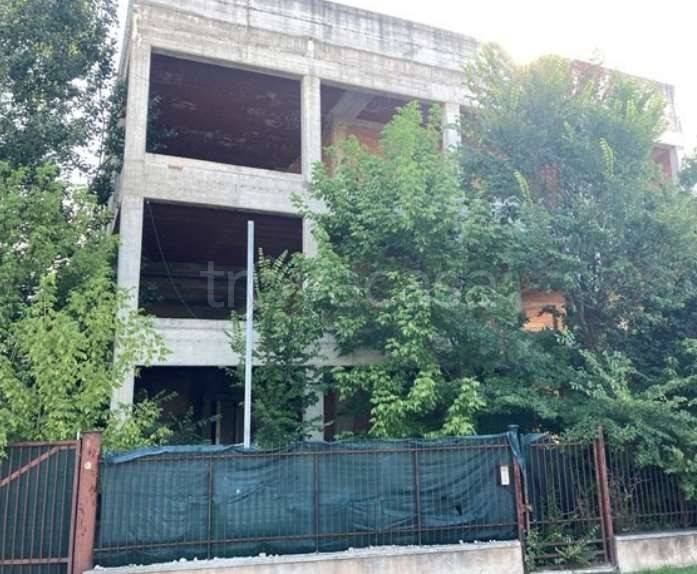 appartamento in vendita a Mantova in zona Cittadella