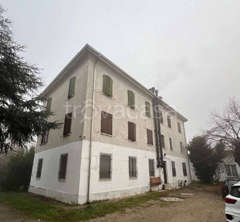 appartamento in vendita a Mantova in zona Lunetta-Frassino