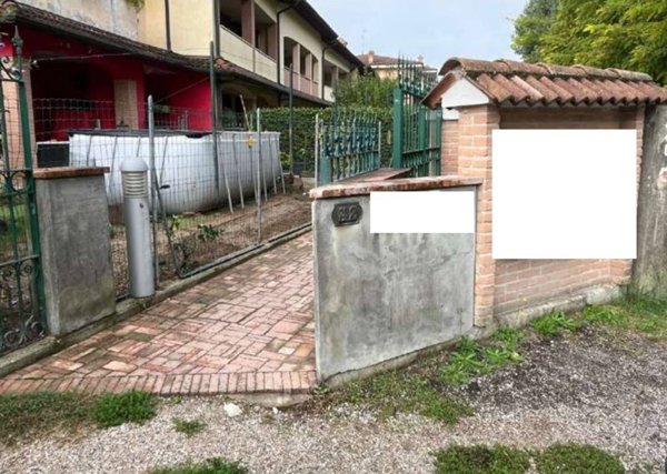 appartamento in vendita a Mantova in zona Cittadella