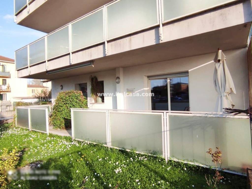 appartamento in vendita a Mantova in zona Cittadella