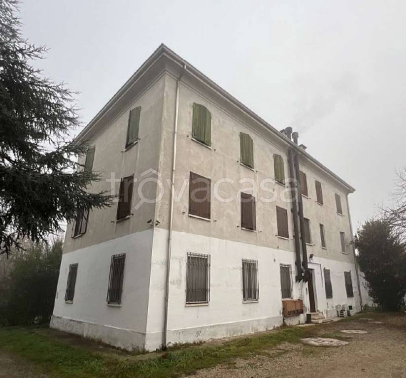 appartamento in vendita a Mantova in zona Lunetta-Frassino