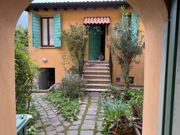 appartamento in vendita a Mantova in zona Centro Storico