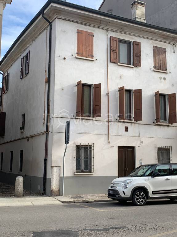 appartamento in vendita a Mantova