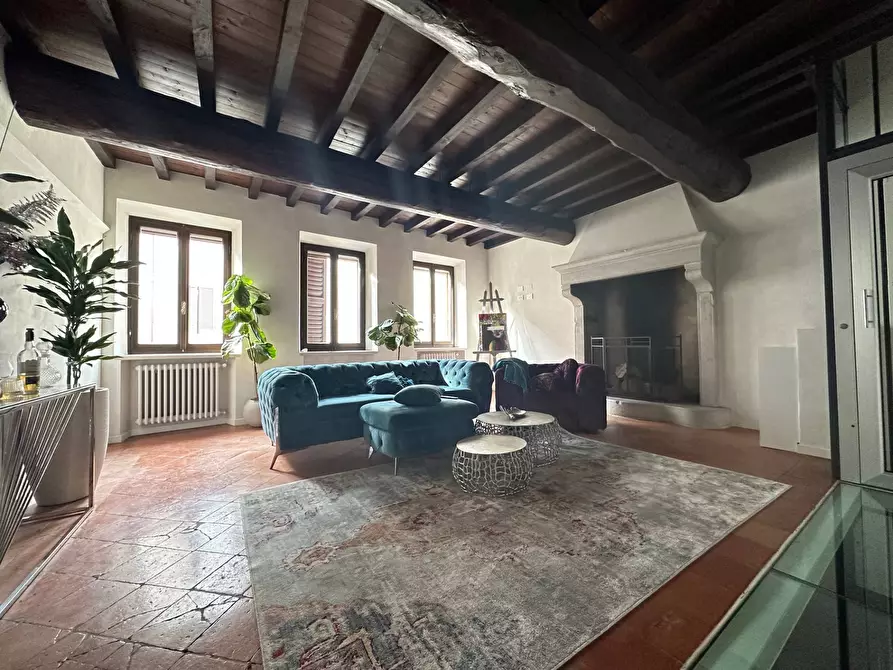 casa indipendente in vendita a Mantova in zona Centro Storico