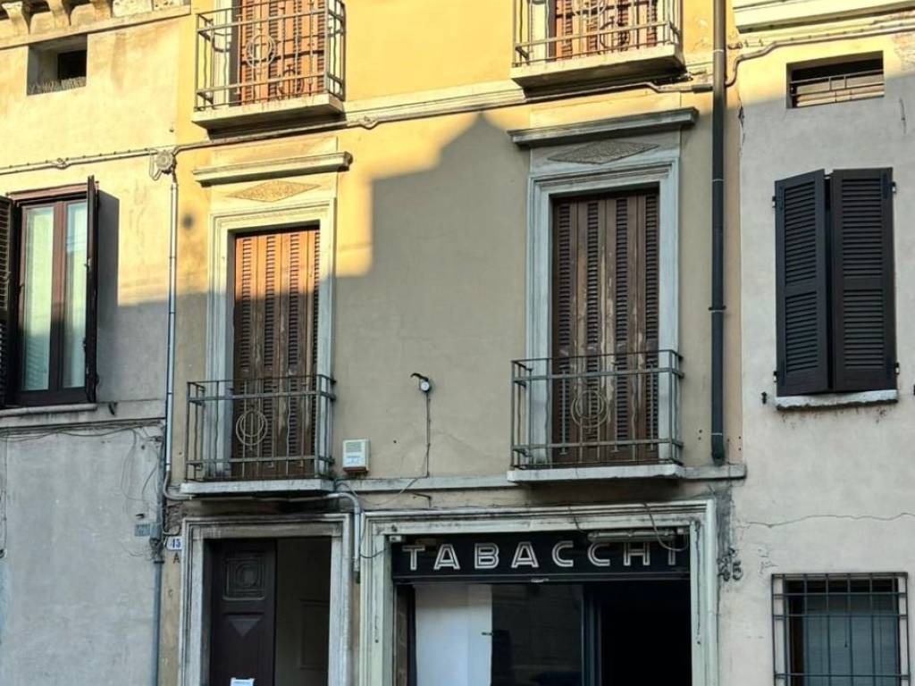 casa indipendente in vendita a Mantova