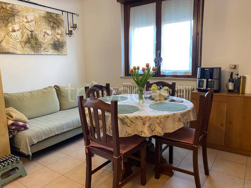 appartamento in vendita a Mantova in zona BorgoVirgiliana