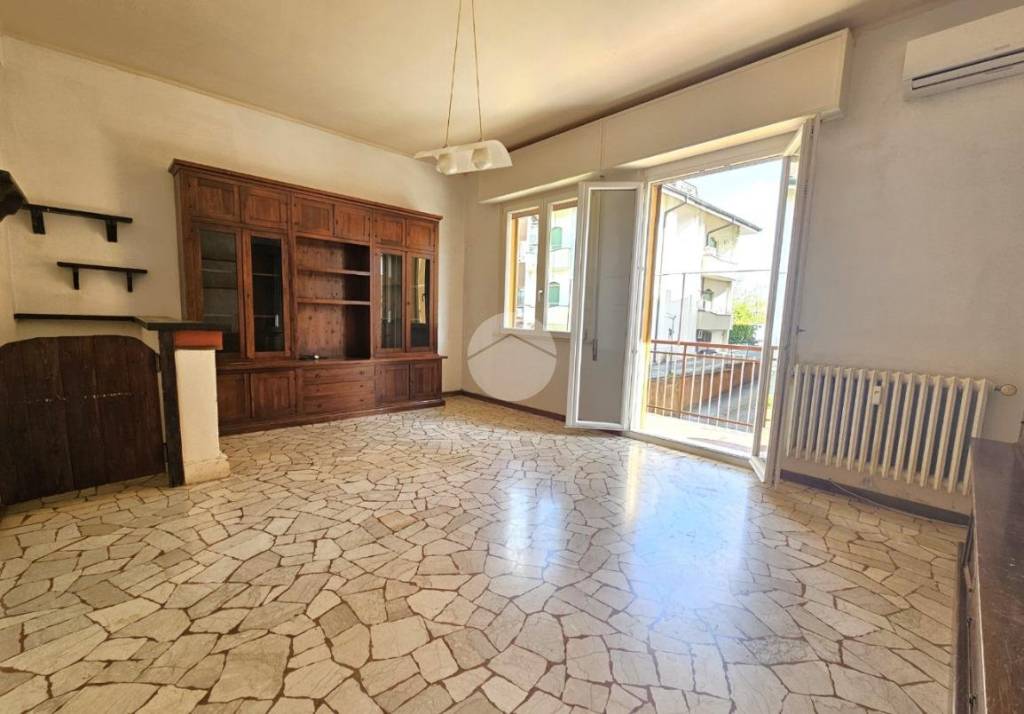 appartamento in vendita a Mantova in zona Tè Brunetti