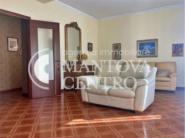 appartamento in vendita a Mantova in zona Centro Storico