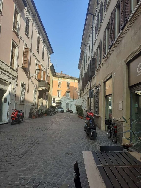 ufficio in vendita a Mantova in zona Centro Storico