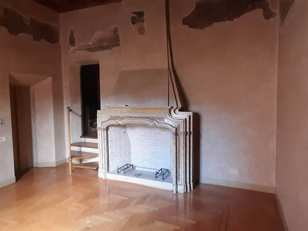 appartamento in vendita a Mantova in zona Centro Storico
