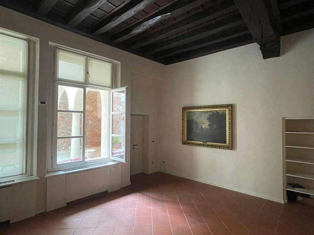 appartamento in vendita a Mantova in zona Centro Storico