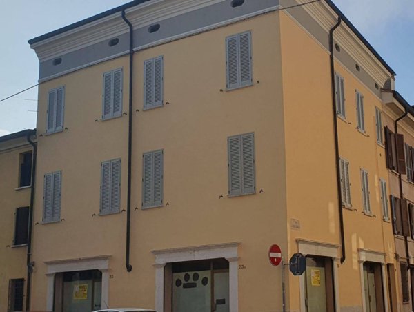 casa indipendente in vendita a Mantova in zona Centro Storico