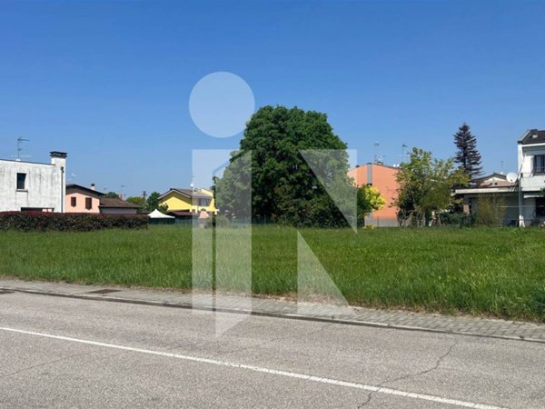 terreno agricolo in vendita a Mantova in zona Borgo Castelletto