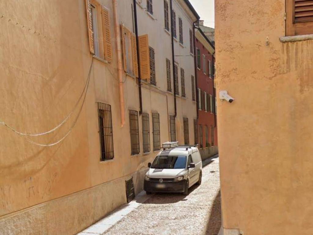 casa indipendente in vendita a Mantova in zona Centro Storico