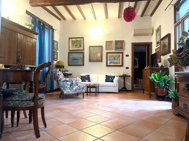 appartamento in vendita a Mantova in zona Centro Storico
