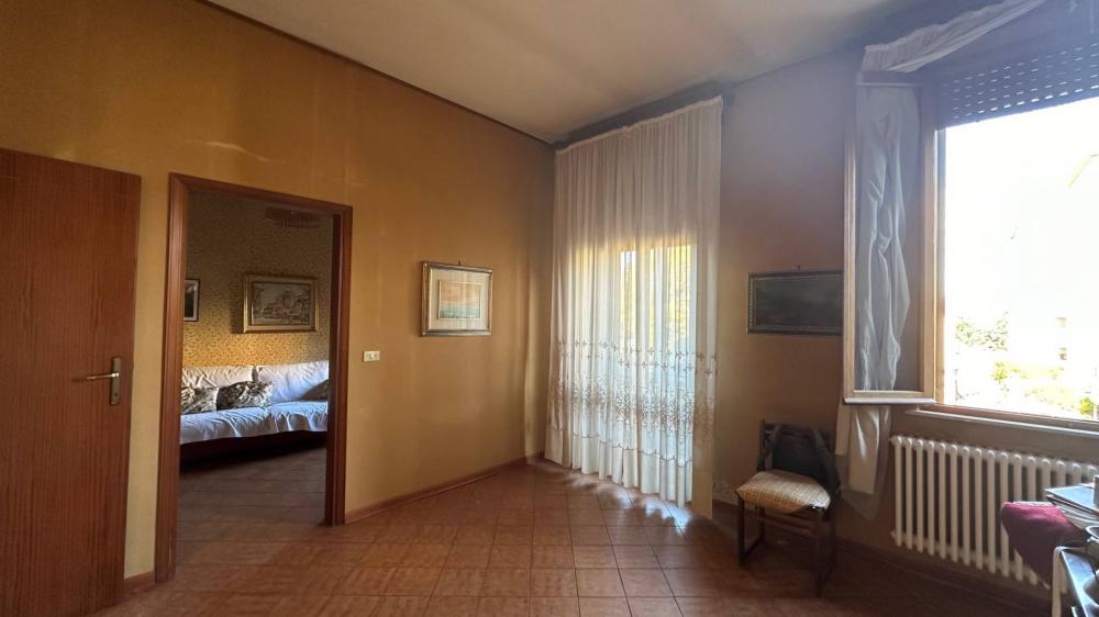 casa indipendente in vendita a Mantova