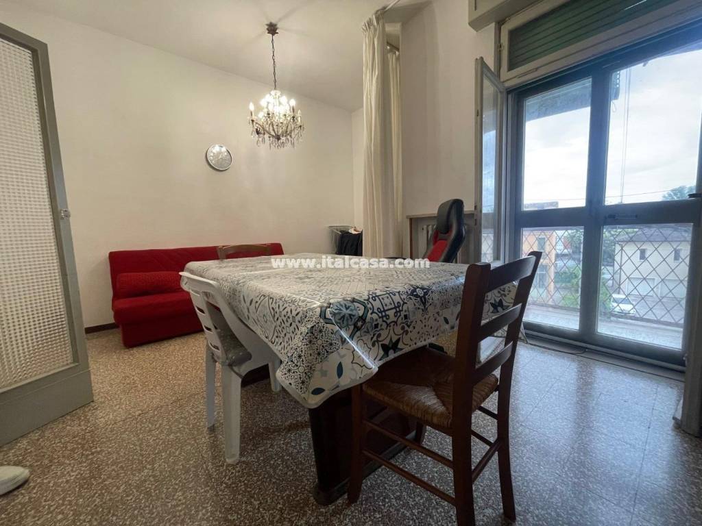 appartamento in vendita a Mantova in zona Tè Brunetti