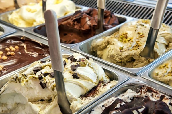 negozio in vendita a Mantova in zona Centro Storico