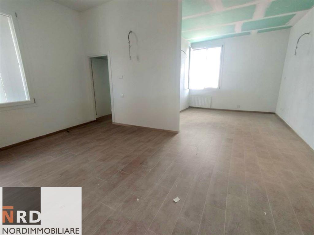 appartamento in vendita a Mantova in zona Corso Vittorio Emanuele II